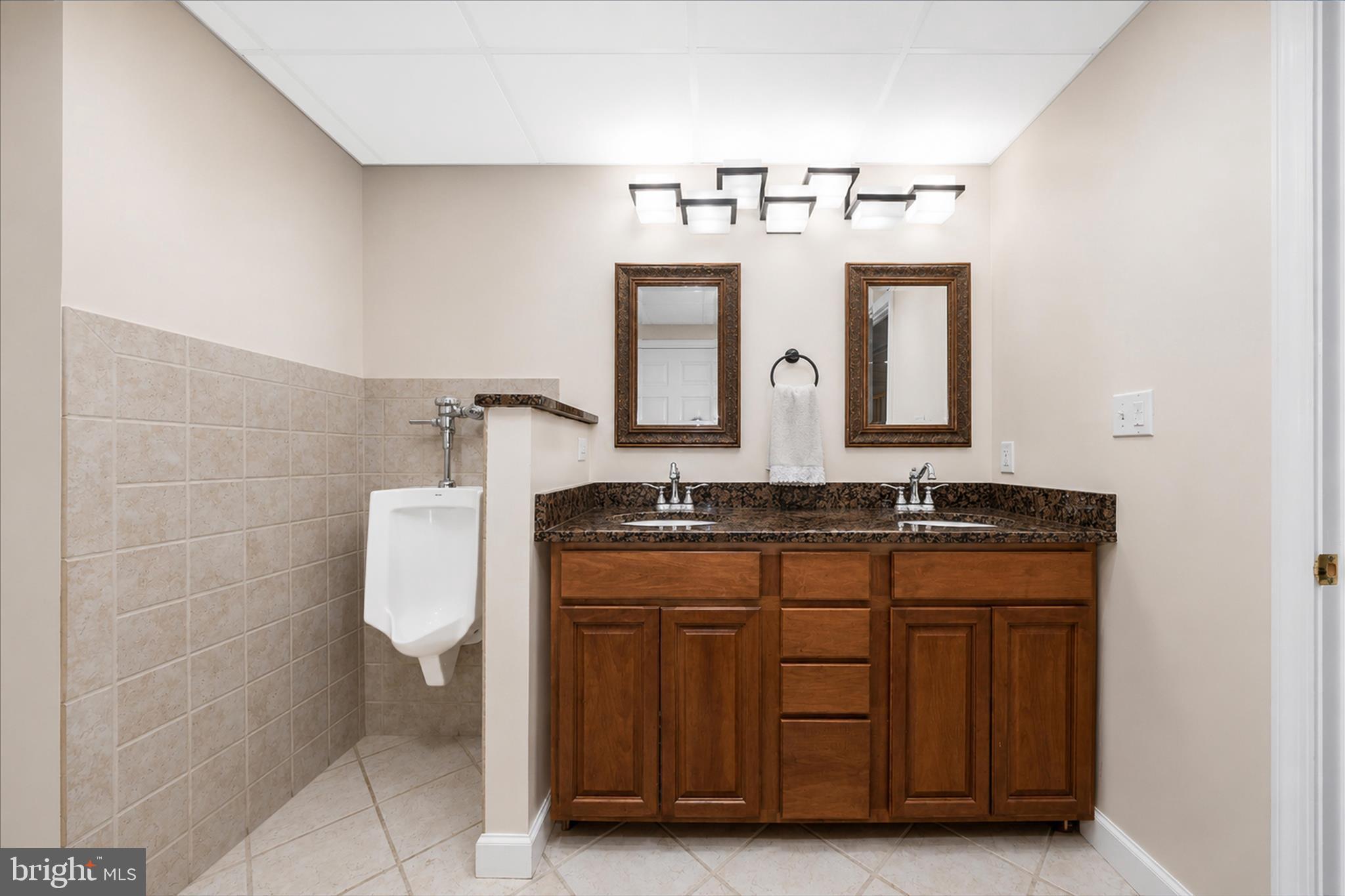 3448 Kaetzel Road Rohrersville, MD 21779 - Photo 28 of 41 Hall Bathroom