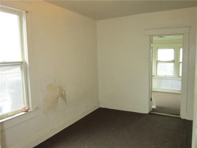 $82,000 | 815 Elmwood Avenue, Kansas City, MO 64124