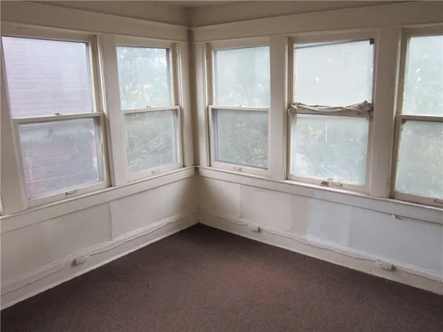 $82,000 | 815 Elmwood Avenue, Kansas City, MO 64124