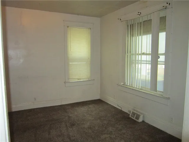 $82,000 | 815 Elmwood Avenue, Kansas City, MO 64124