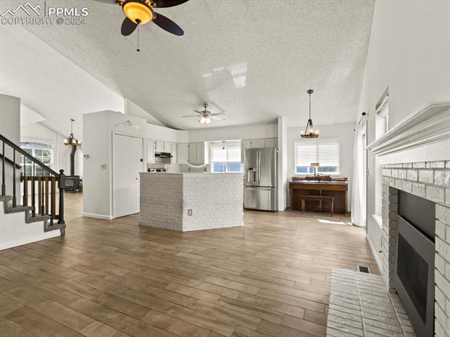 2070 Springcrest Road Colorado Springs, CO 80920 - Photo 5 of 5