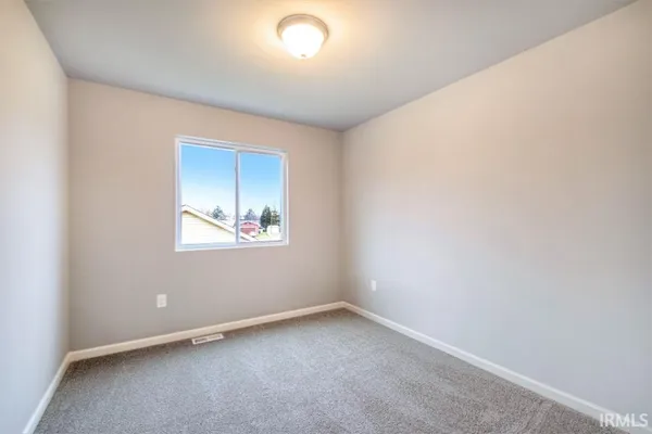 $449,900 | 52130 Olympus Pass, Granger, IN 46530