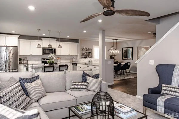 $449,900 | 52130 Olympus Pass, Granger, IN 46530