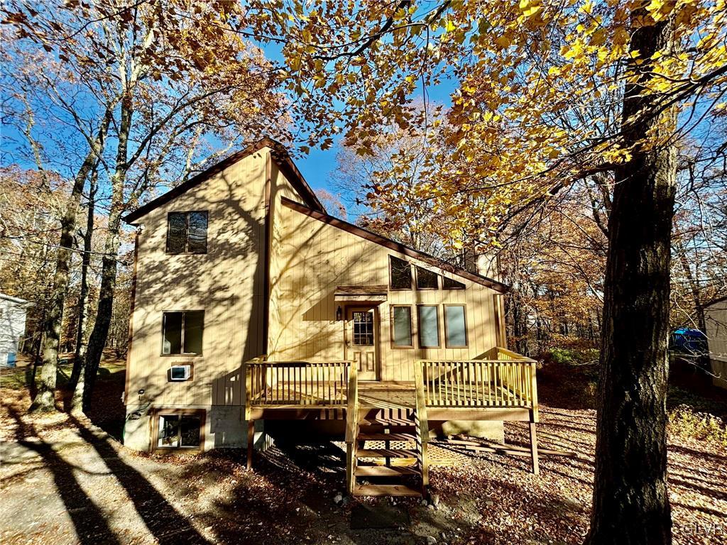 4340 Pne Rdg Drive Bushkill, PA 18324 - Photo 2 of 22 Gallery Image 2