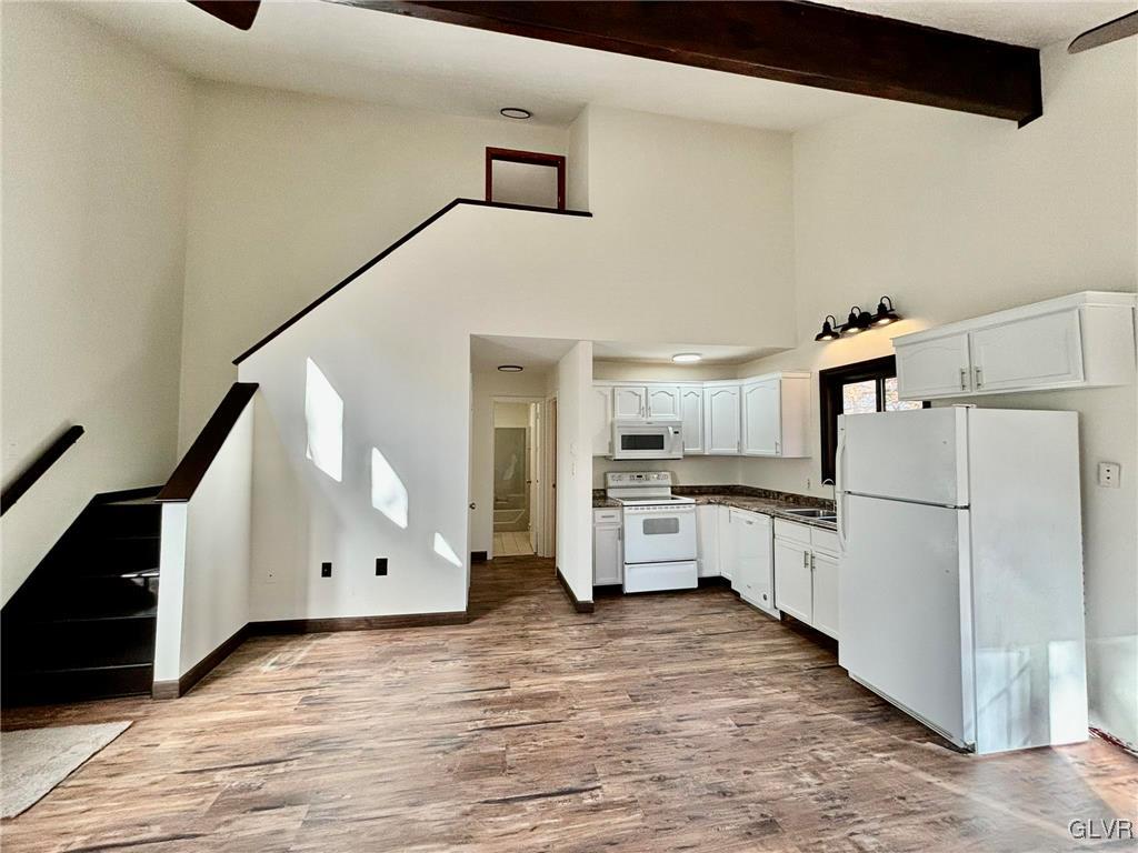 4340 Pne Rdg Drive Bushkill, PA 18324 - Photo 4 of 22 Gallery Image 4