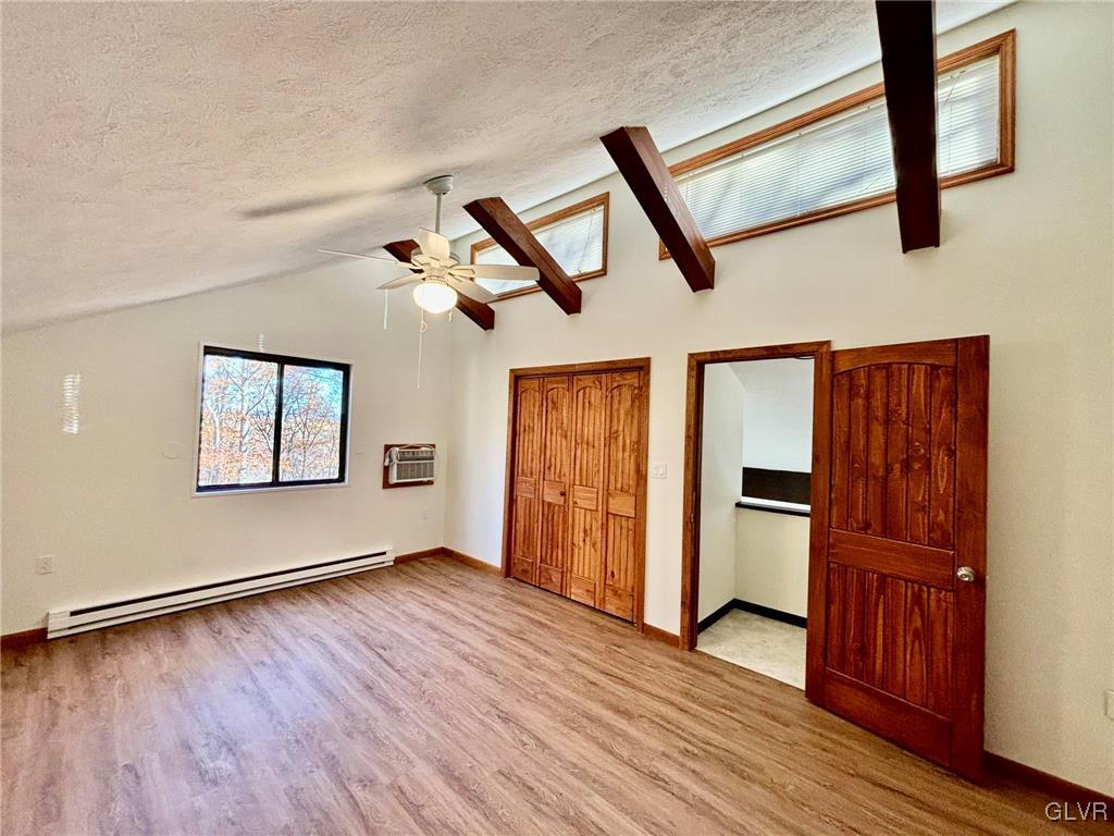 4340 Pne Rdg Drive Bushkill, PA 18324 - Photo 8 of 22 Gallery Image 8