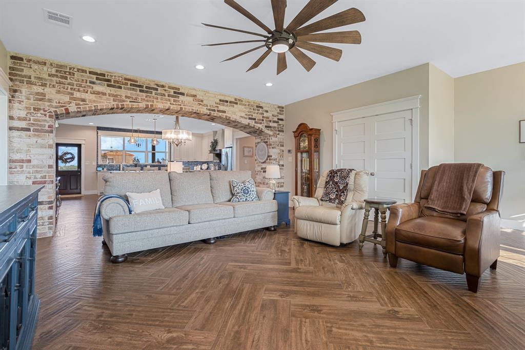 5050 Helton Road Ponder, TX 76259 - Photo 3 of 34