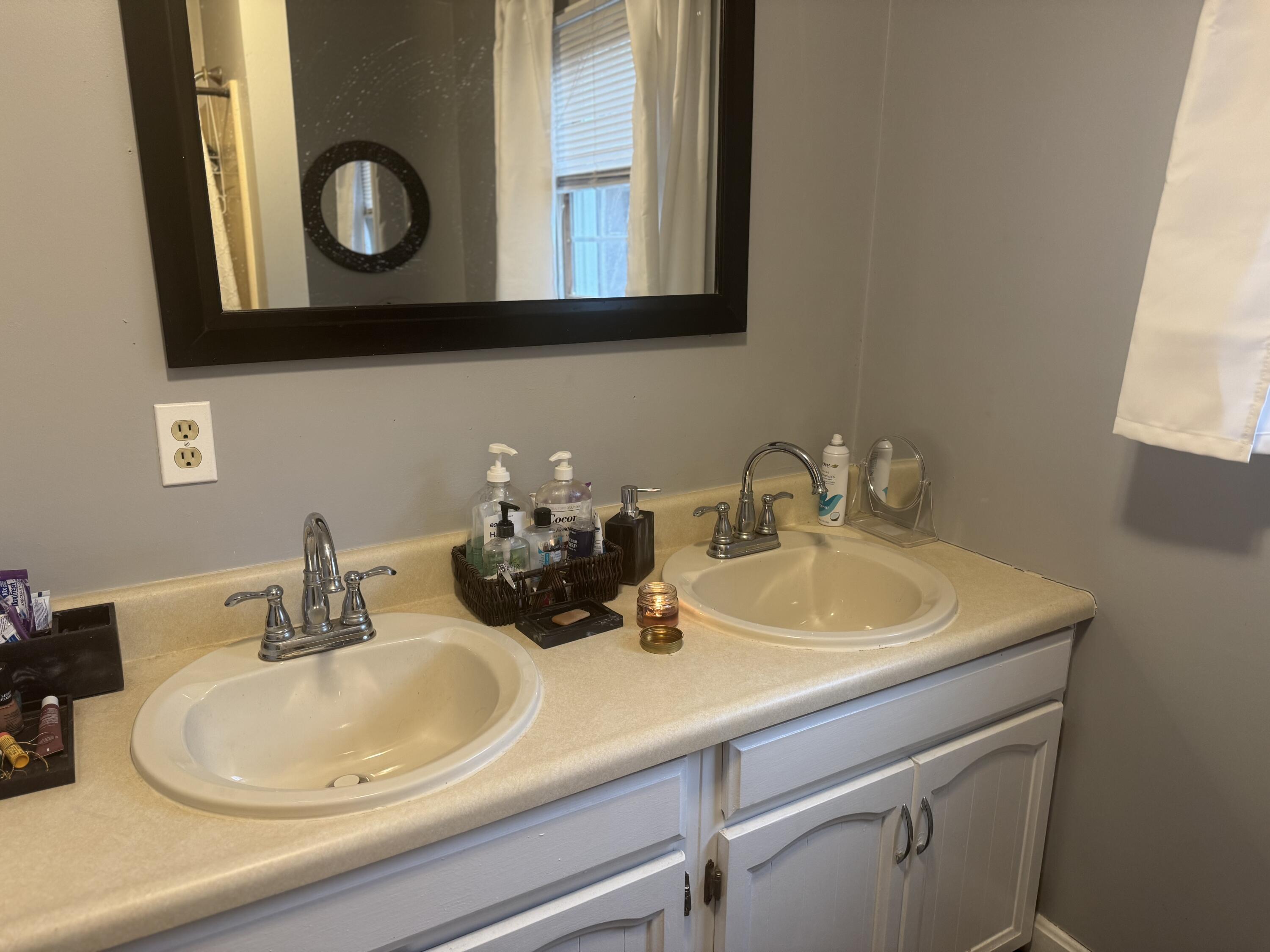 142 Abbott Road Albion, ME 04910 - Photo 9 of 27 IMG_4788