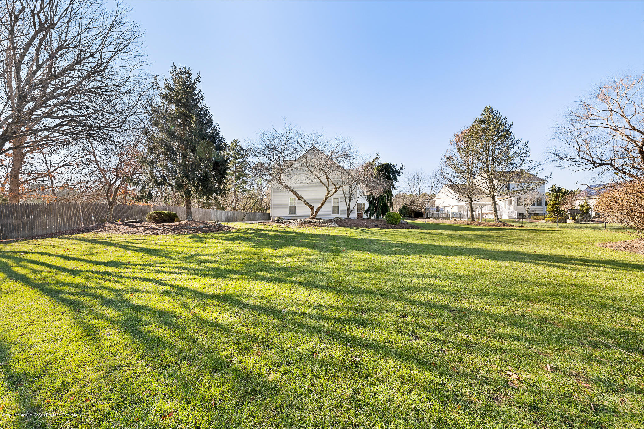 291 Frank Applegate Road Jackson, NJ 08527 - Photo 32 of 38 a swimming pool in middle of the green field