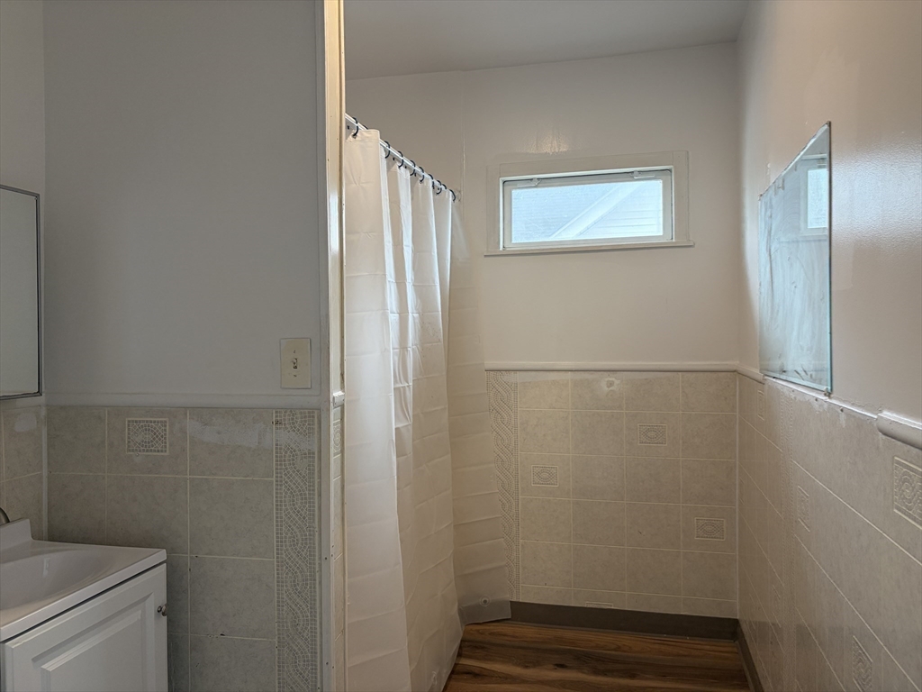 15 Groveland Street, Unit 2 Springfield, MA 01108 - Photo 27 of 29