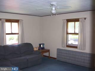 660 Park Road Lansdale, PA 19446 - Photo 3 of 5 Gallery Image 3