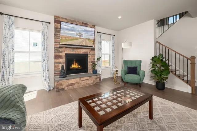 $1,099,000 | 3040 Merion Drive, Center Valley, PA 18034