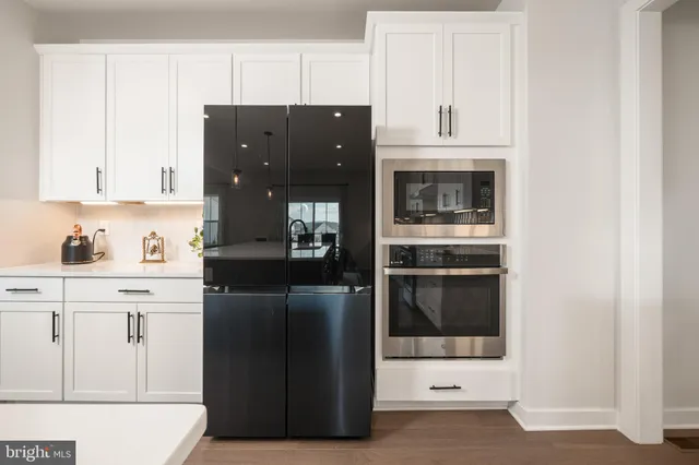 $1,099,000 | 3040 Merion Drive, Center Valley, PA 18034