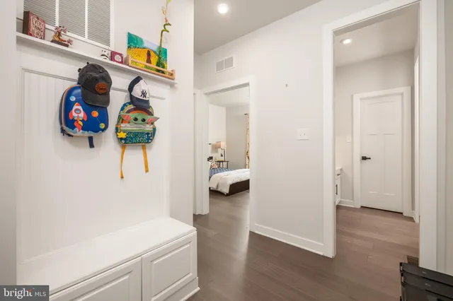 $1,099,000 | 3040 Merion Drive, Center Valley, PA 18034