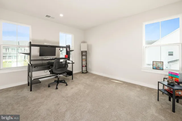 $1,099,000 | 3040 Merion Drive, Center Valley, PA 18034