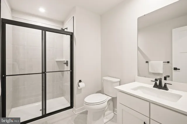 $1,099,000 | 3040 Merion Drive, Center Valley, PA 18034