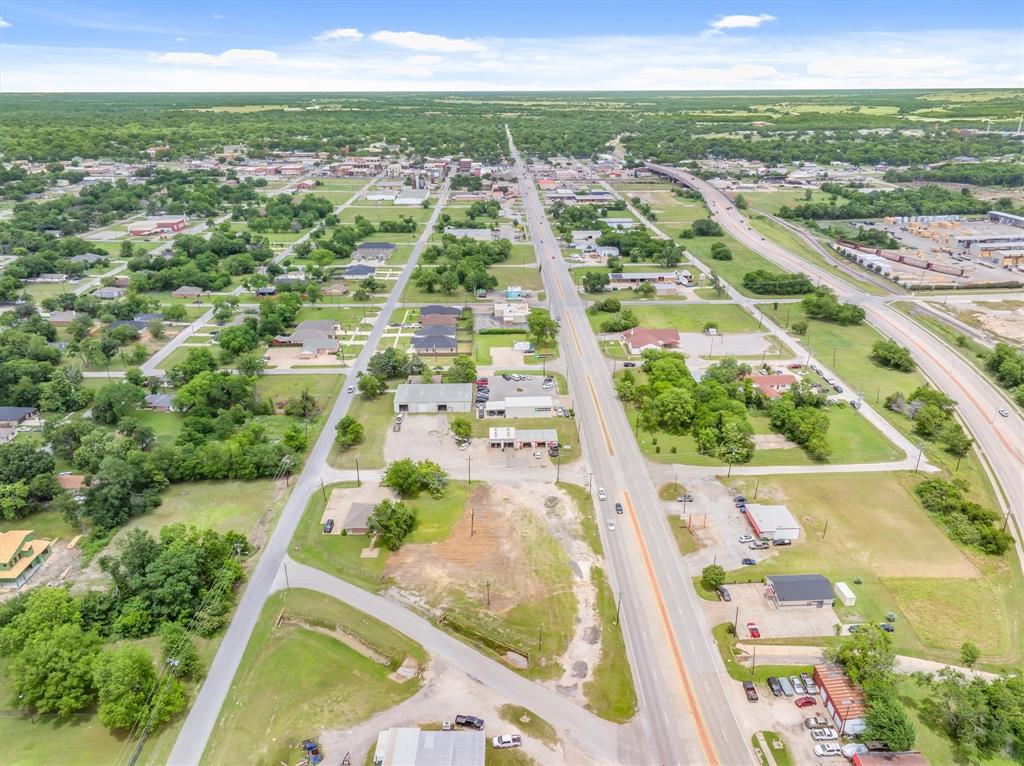1008 South Virginia Street Terrell, TX 75160 - Photo 5 of 22 a view of city