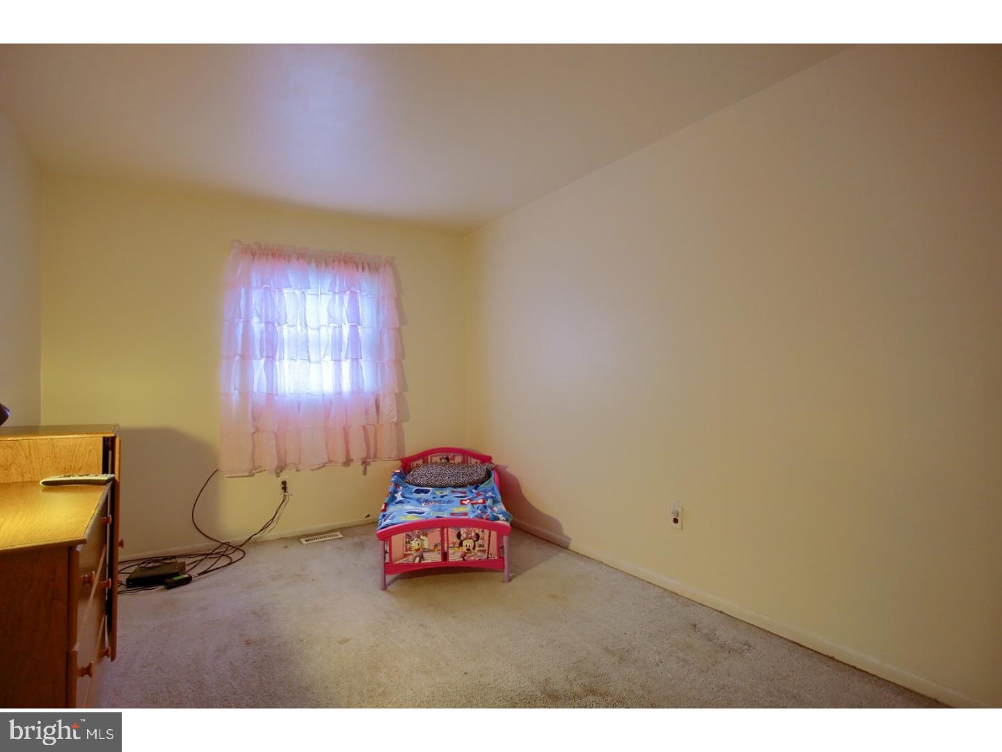 1213 Fox Run Reading, PA 19606 - Photo 16 of 22 Bedroom 3