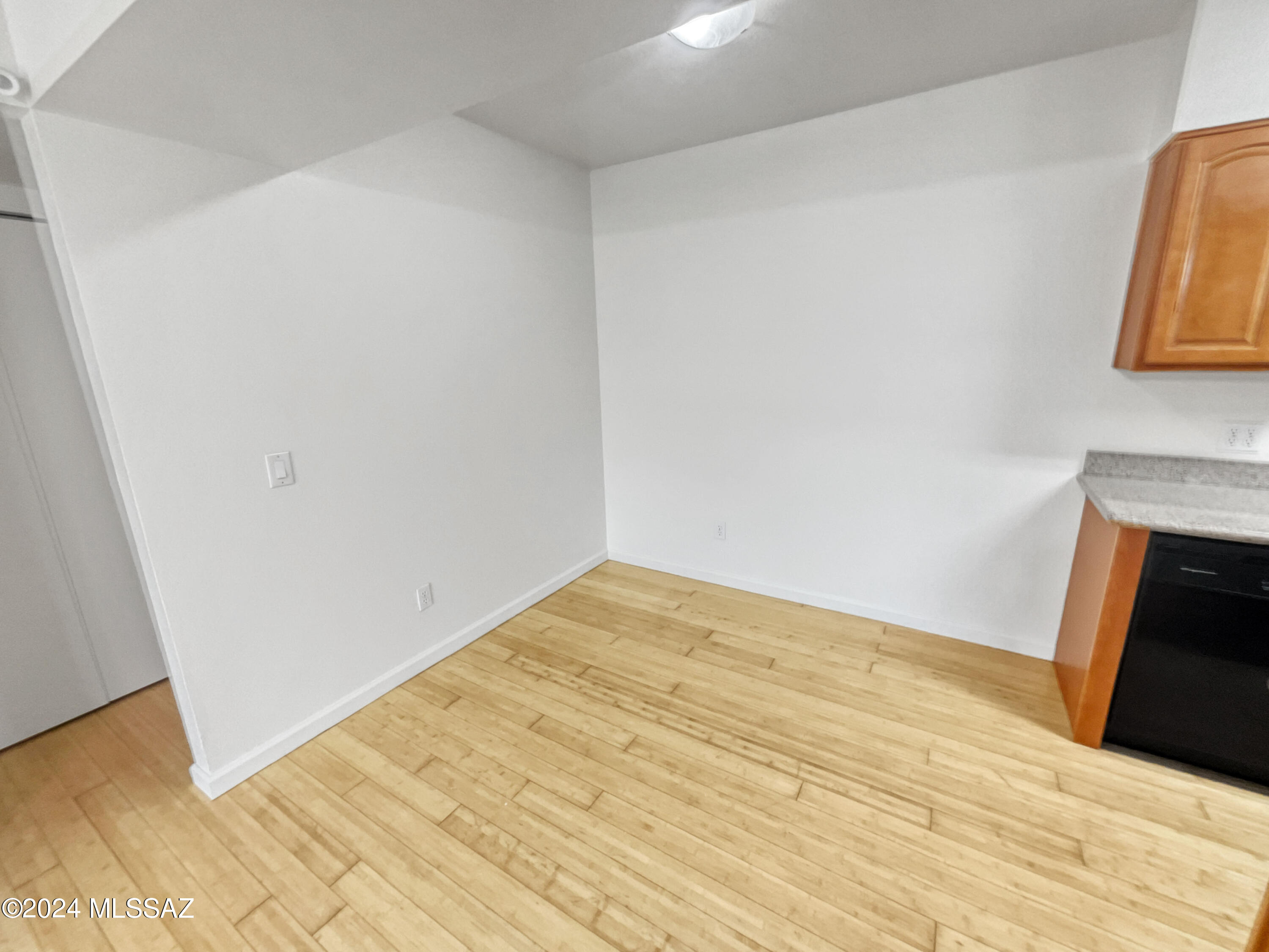 3357 North Country Club Road, Unit 14 Tucson, AZ 85716 - Photo 10 of 18 Gallery Image 10