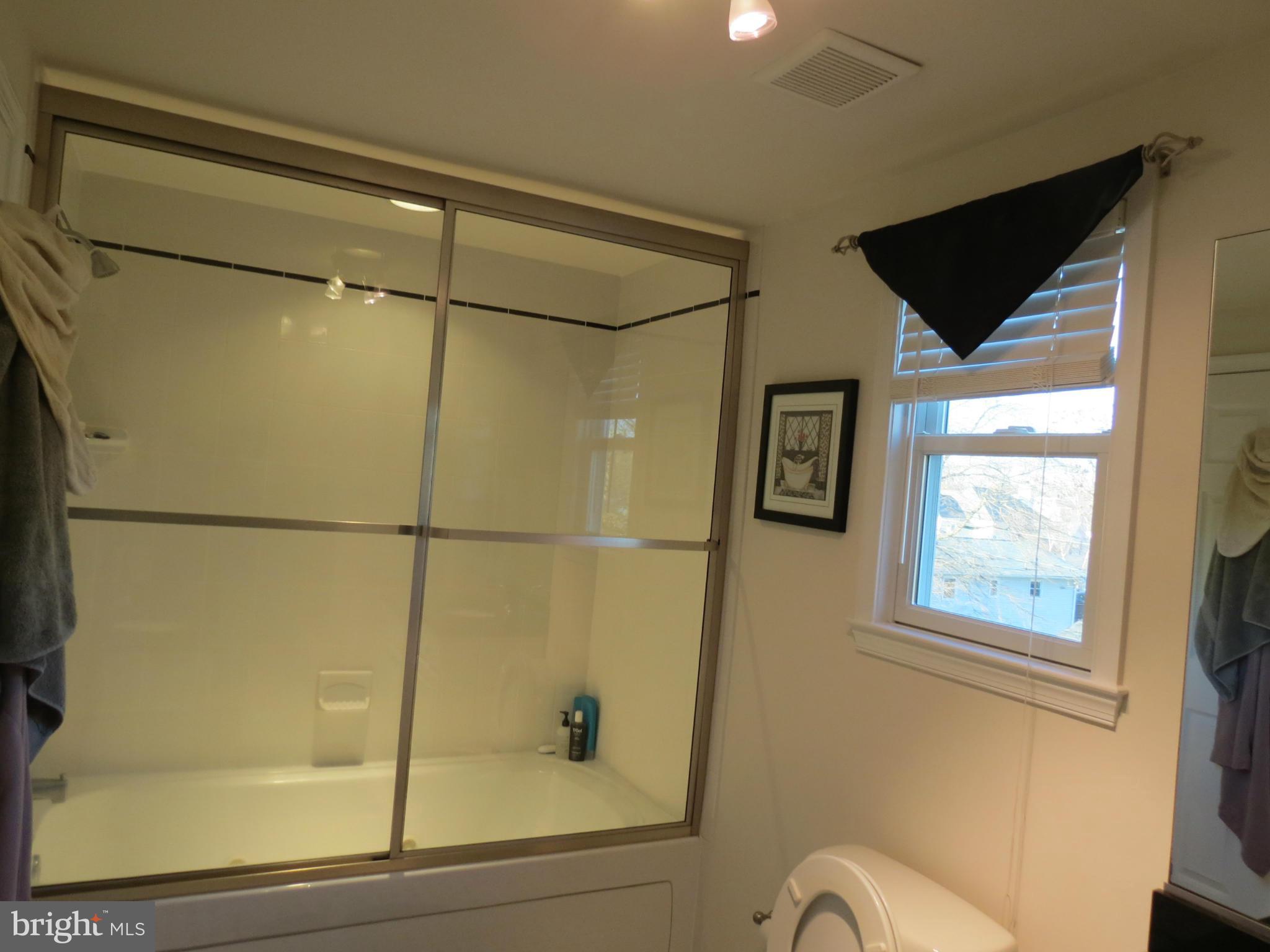 1508 Fullerton Road Edgewater, MD 21037 - Photo 14 of 30 Bath (Master)