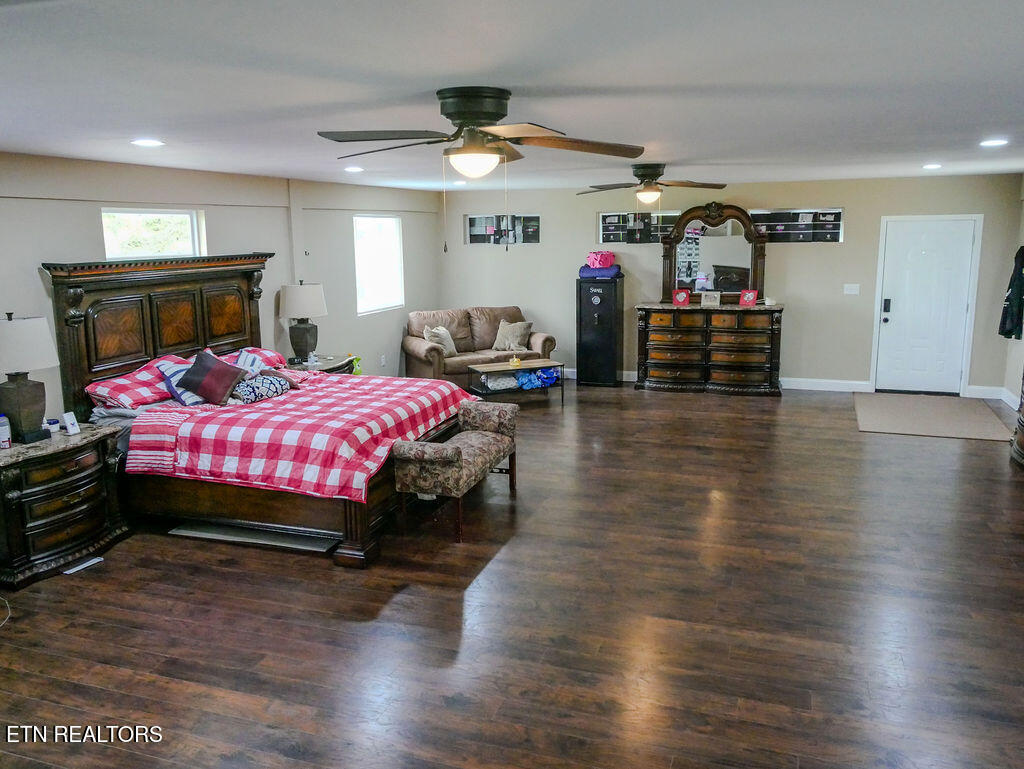 166 County Road 168 Athens, TN 37303 - Photo 23 of 39 P1070849