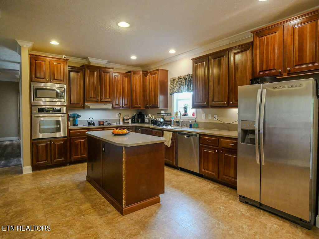 166 County Road 168 Athens, TN 37303 - Photo 4 of 39 P1070825