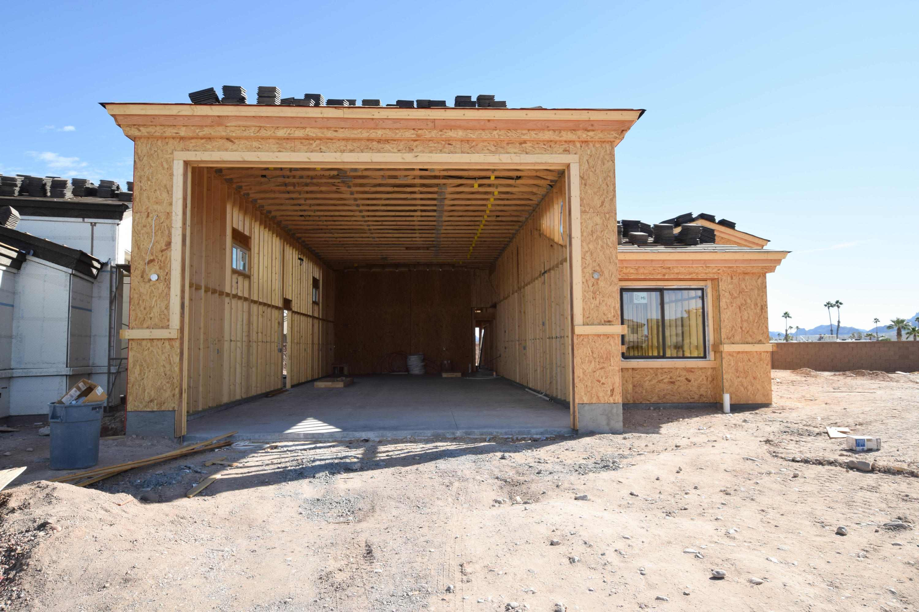 605 Veneto Loop Lake Havasu City, AZ 86403 - Photo 3 of 15 DSC_0028