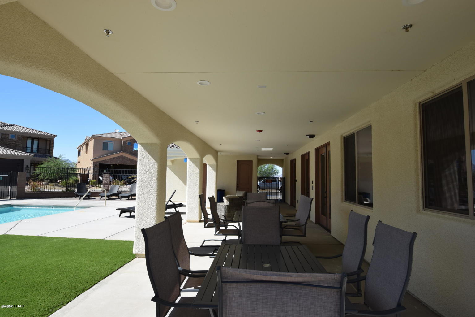 605 Veneto Loop Lake Havasu City, AZ 86403 - Photo 6 of 15 20181108204813549836000000-o