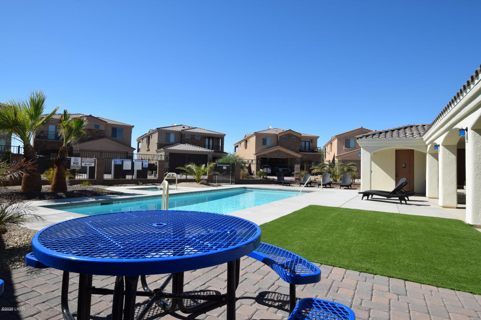 605 Veneto Loop Lake Havasu City, AZ 86403 - Photo 7 of 15 20181108204821420824000000-o
