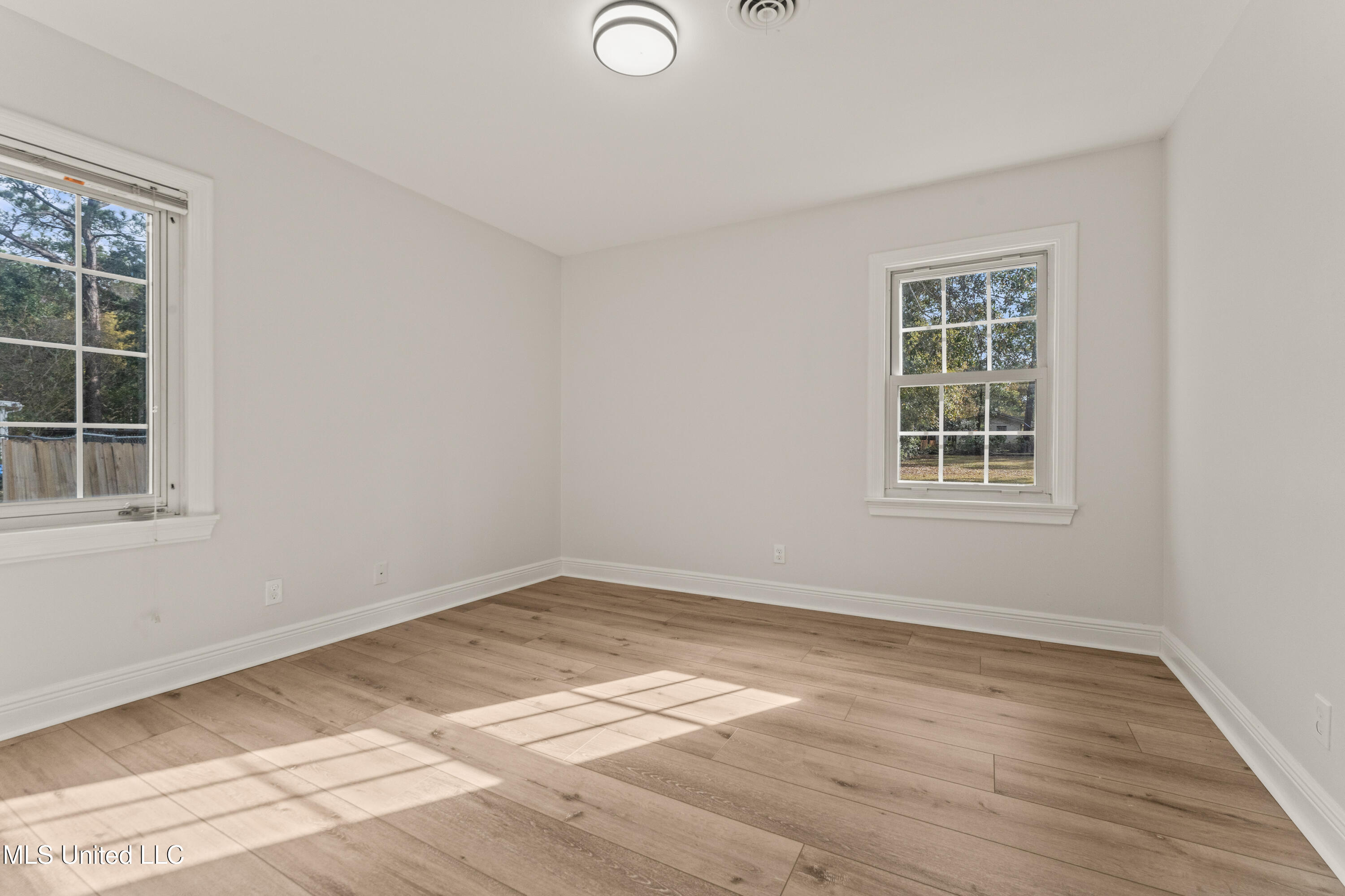 23 39th Street Gulfport, MS 39507 - Photo 20 of 22 12-26-25 39th (20)