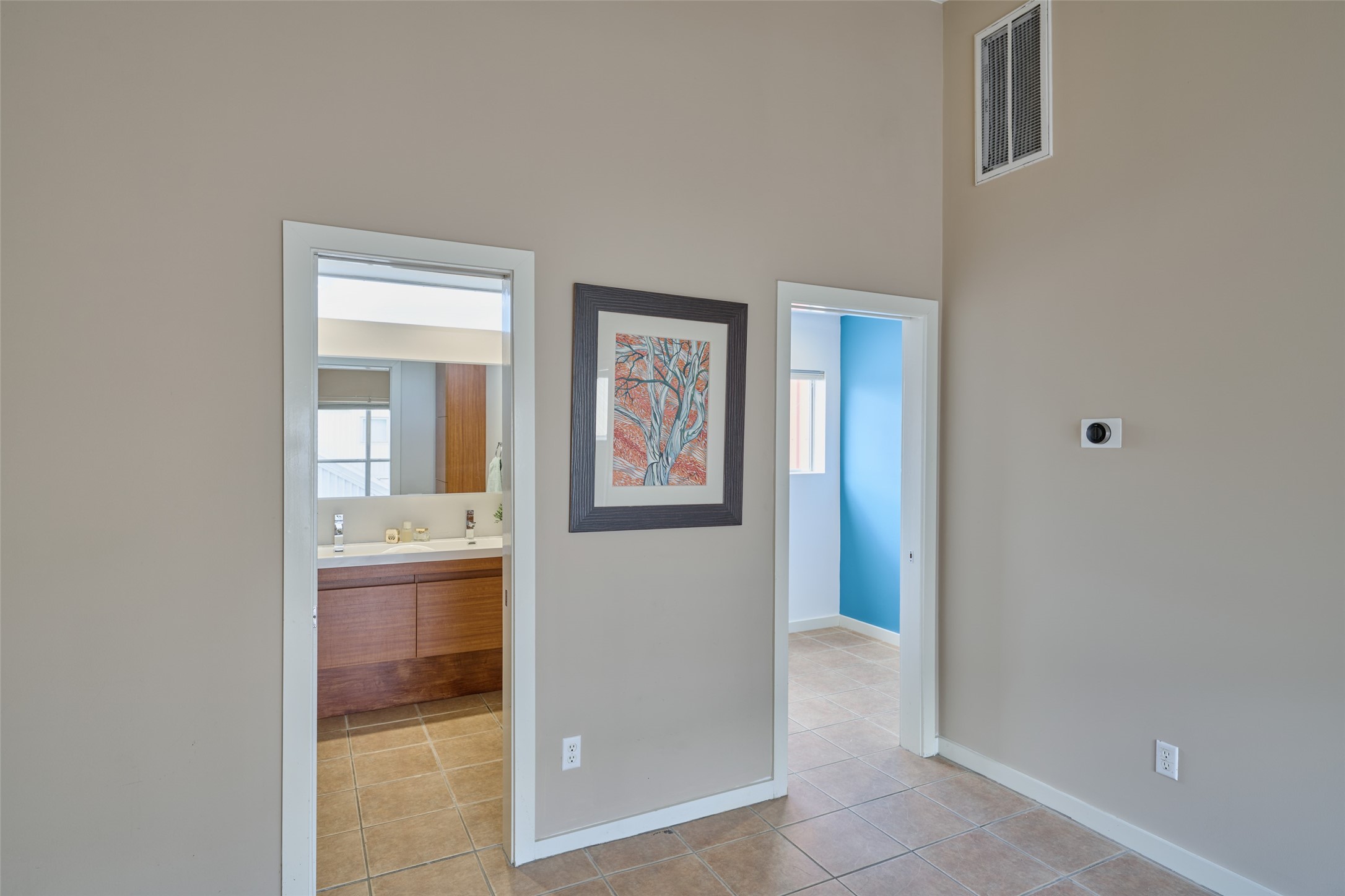 2811 Crawford Street Houston, TX 77004 - Photo 24 of 37 a view of an entryway with wooden floor