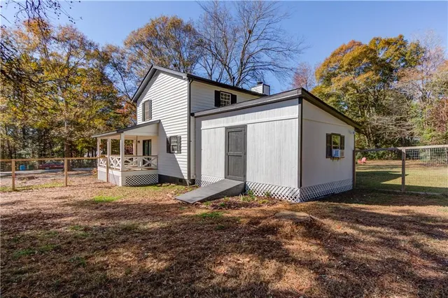 $319,500 | 310 Lewis Circle, Commerce, GA 30529