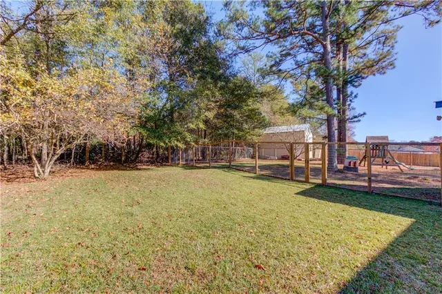 $319,500 | 310 Lewis Circle, Commerce, GA 30529