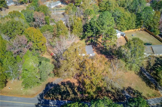 $319,500 | 310 Lewis Circle, Commerce, GA 30529