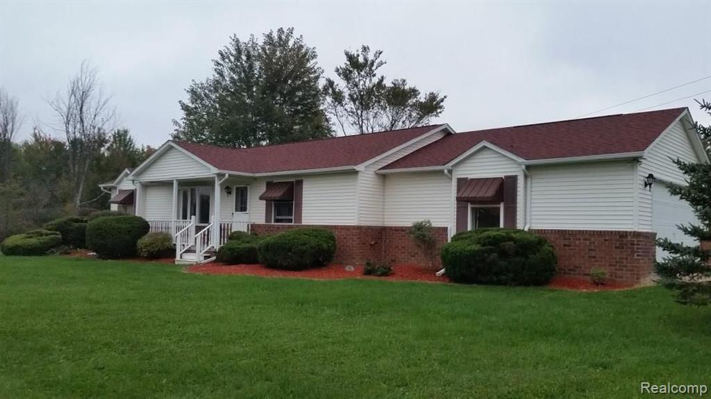 15151 Downey Road Capac, MI 48014 - Photo 2 of 24