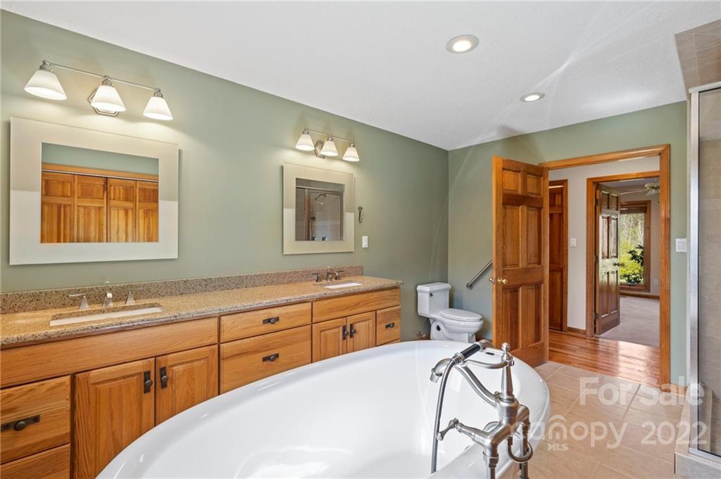 290 Cody Road Marshall, NC 28753 - Photo 27 of 48 Gallery Image 27
