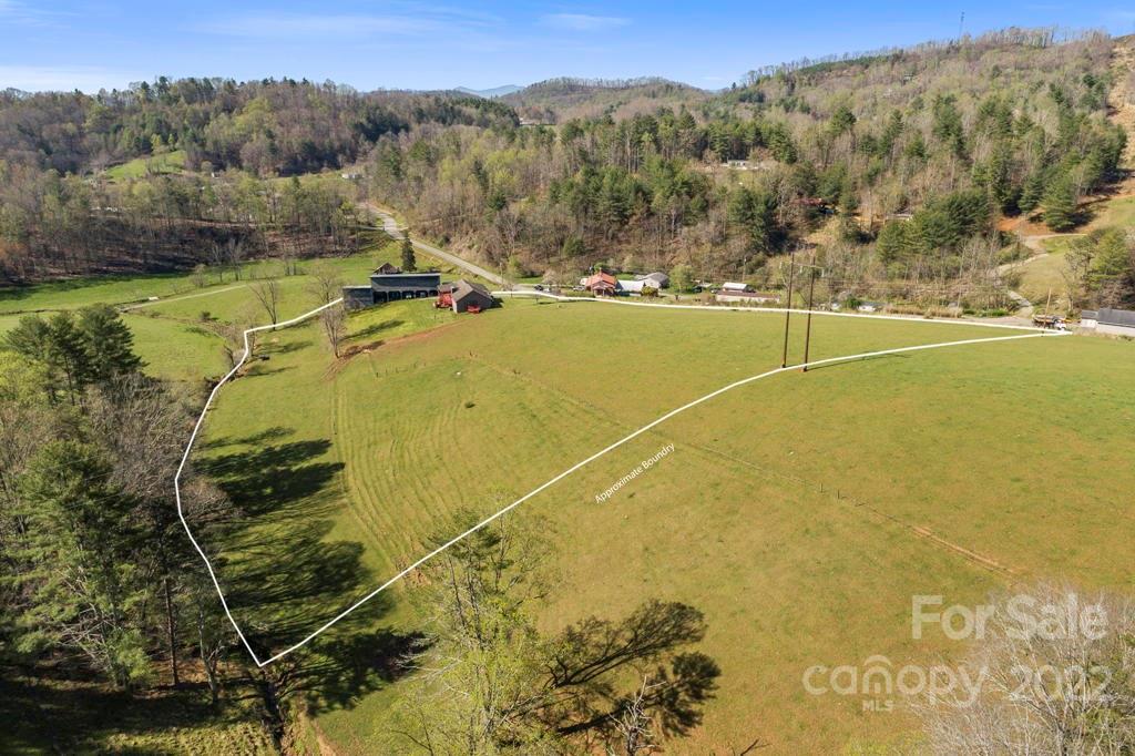 290 Cody Road Marshall, NC 28753 - Photo 39 of 48 Gallery Image 39