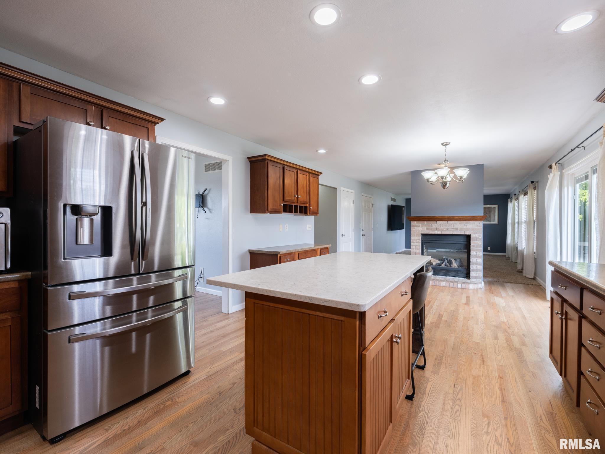 1604 Kingsbury Road Washington, IL 61571 - Photo 17 of 54 Gallery Image 17