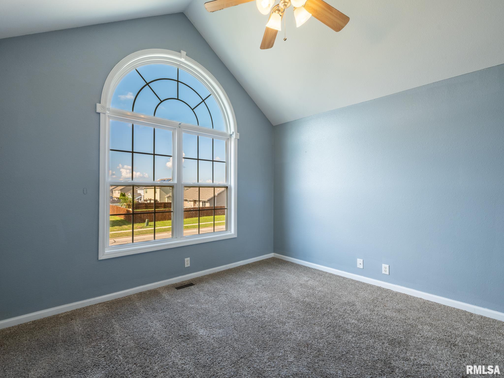 1604 Kingsbury Road Washington, IL 61571 - Photo 38 of 54 Gallery Image 38