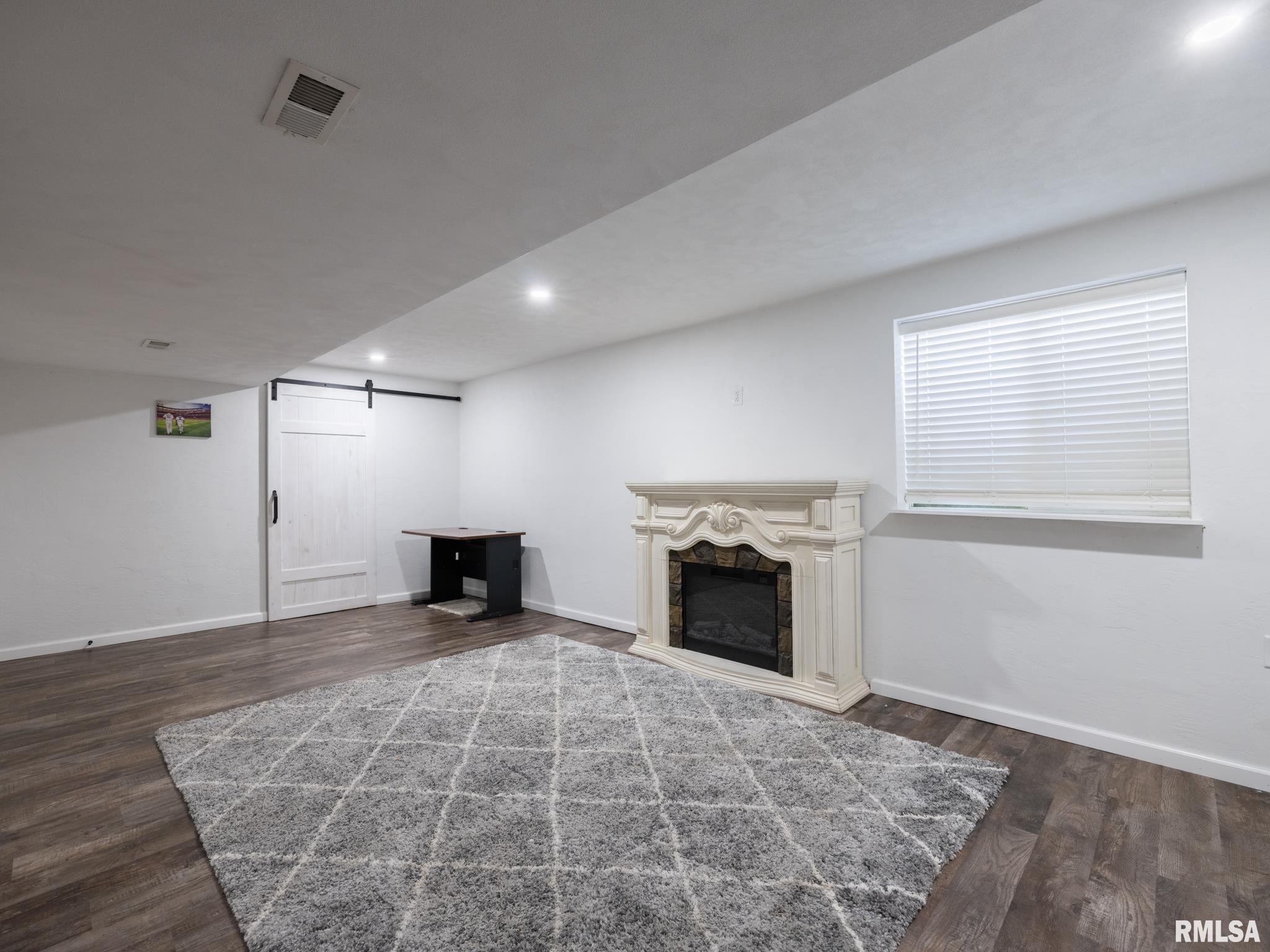 1604 Kingsbury Road Washington, IL 61571 - Photo 50 of 54 Gallery Image 50