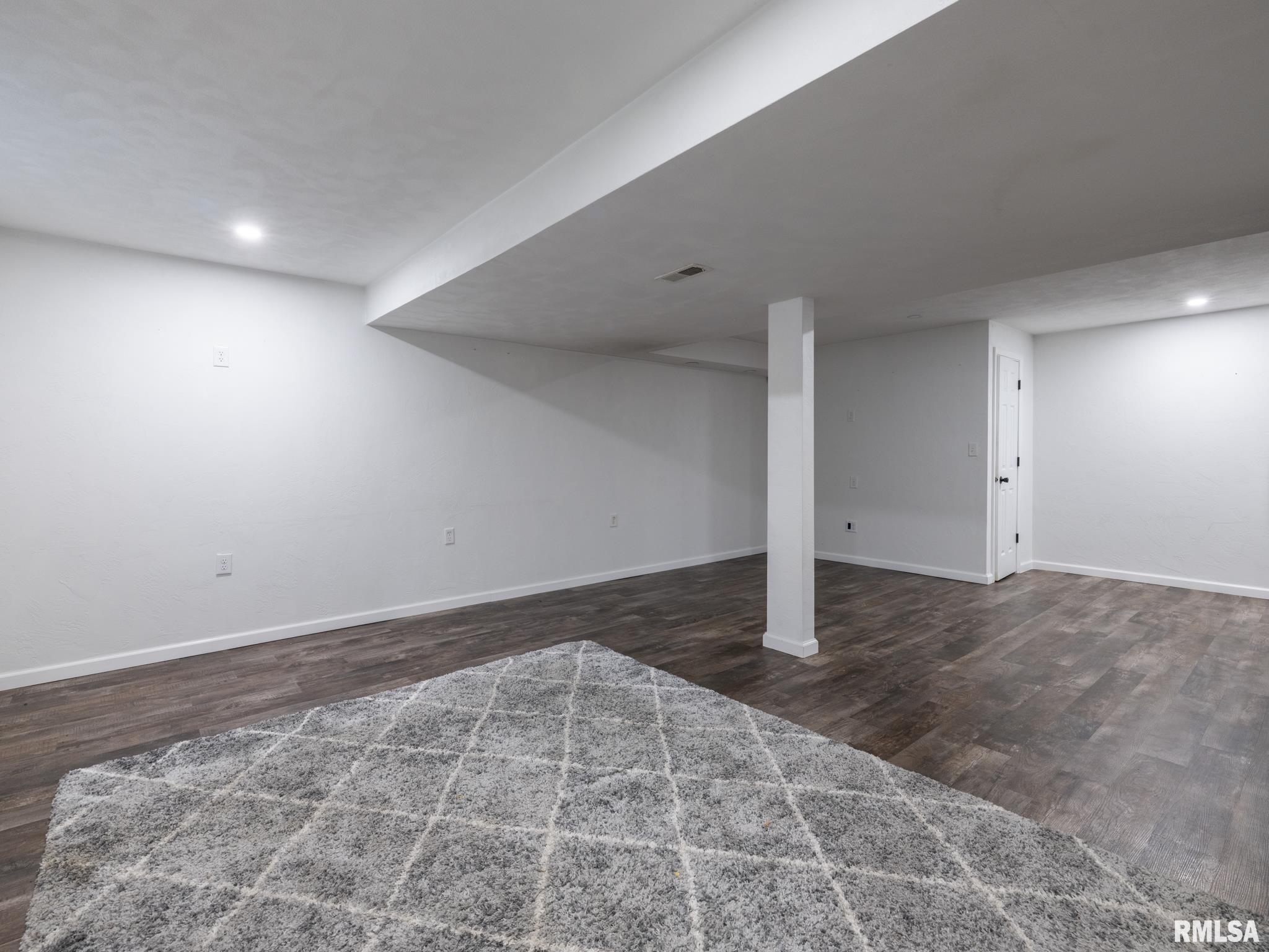 1604 Kingsbury Road Washington, IL 61571 - Photo 52 of 54 Gallery Image 52