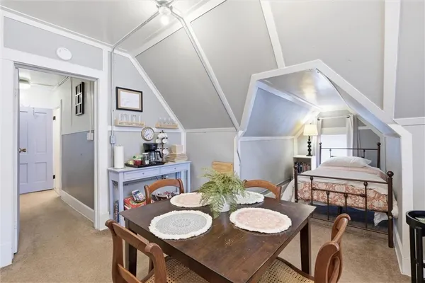 $460,000 | 3800 Roanoke Road, Kansas City, MO 64111