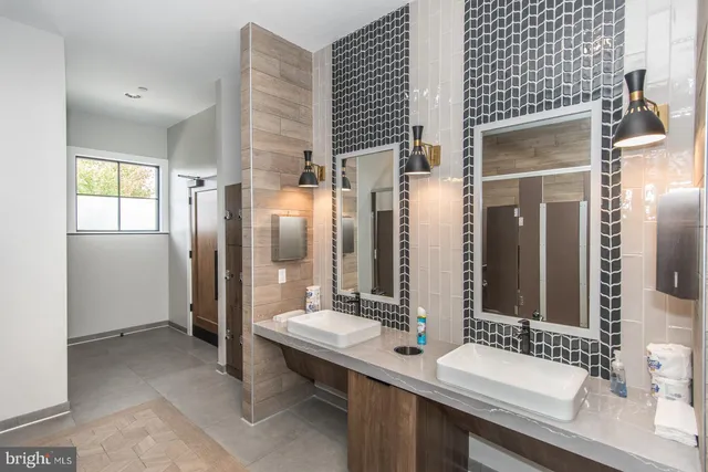 $864,900 | 505 Galleria Street, Dresher, PA 19025