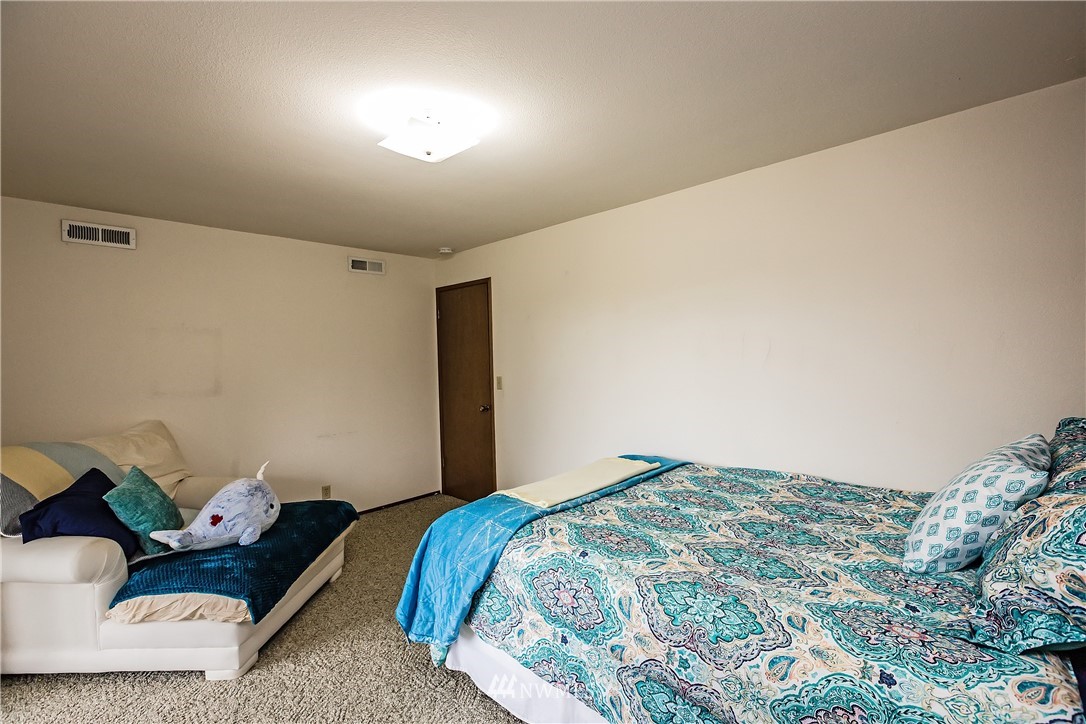 22847 Adams Road Northwest Poulsbo, WA 98370 - Photo 20 of 25 Gallery Image 20
