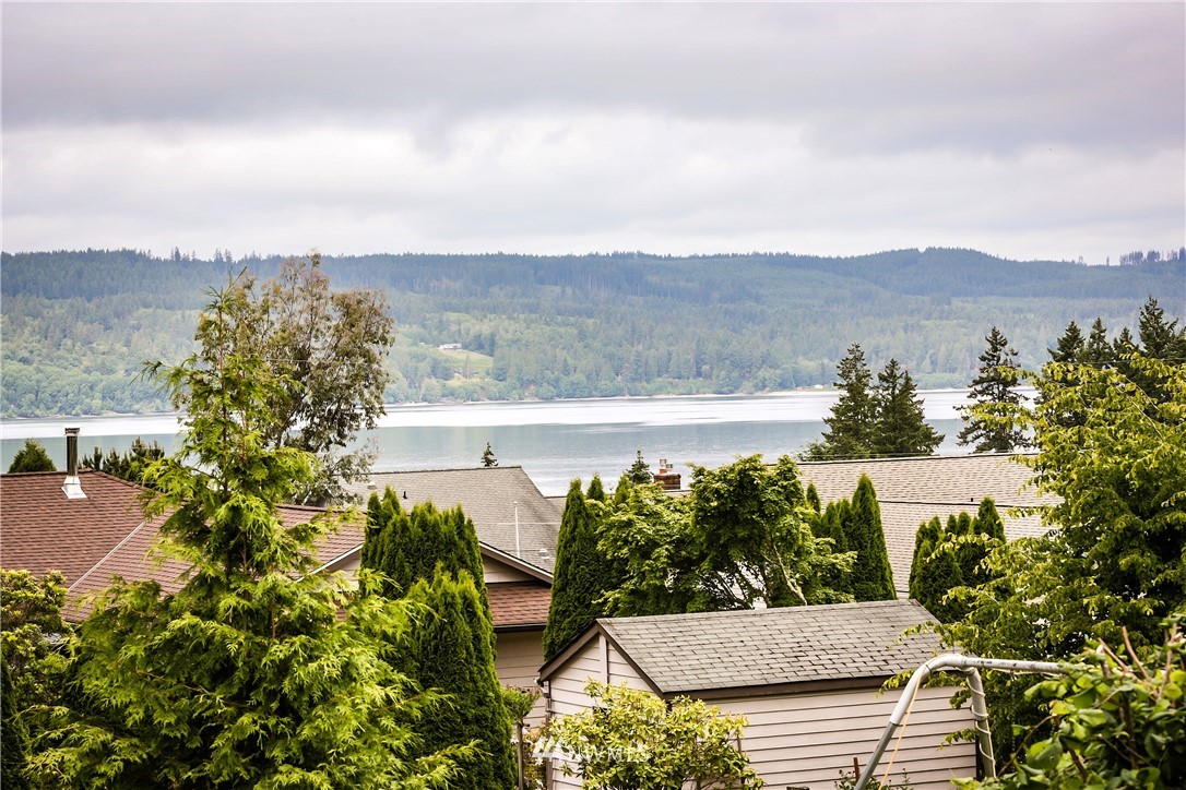 22847 Adams Road Northwest Poulsbo, WA 98370 - Photo 5 of 25 Gallery Image 5