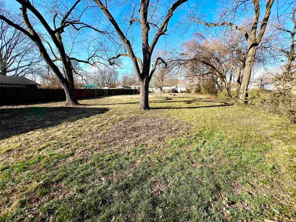 $69,000 | 3121 South Weinbach Avenue, Evansville, IN 47714