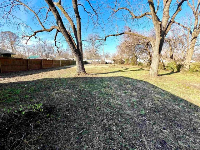 $84,000 | 3121 South Weinbach Avenue, Evansville, IN 47714