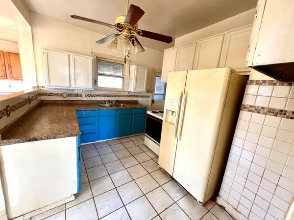 $69,000 | 3121 South Weinbach Avenue, Evansville, IN 47714