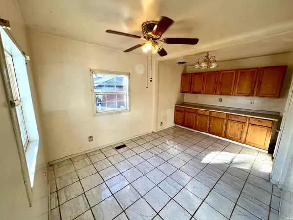 $69,000 | 3121 South Weinbach Avenue, Evansville, IN 47714