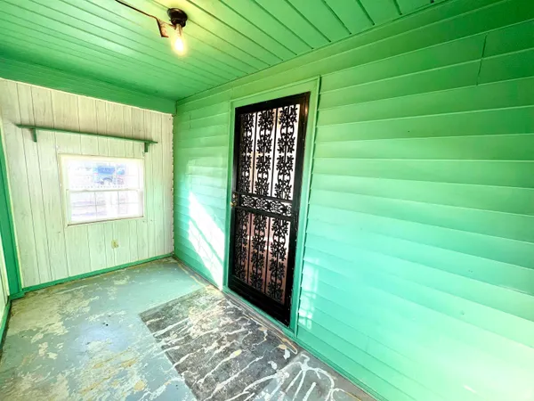 $72,000 | 3121 South Weinbach Avenue, Evansville, IN 47714